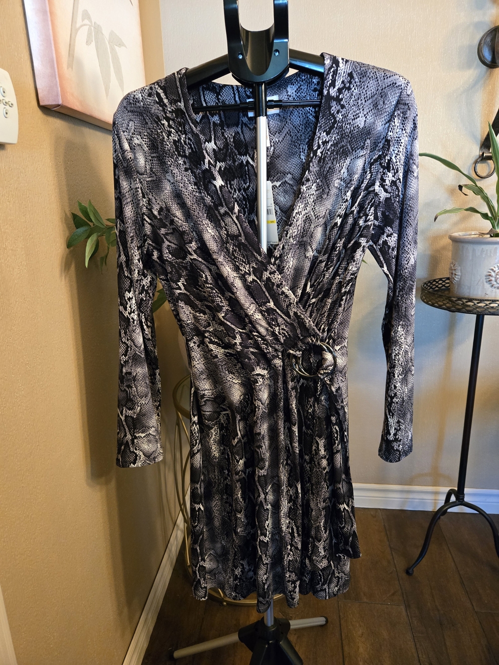 NWT Laundry Snake-Print Wrap Dress